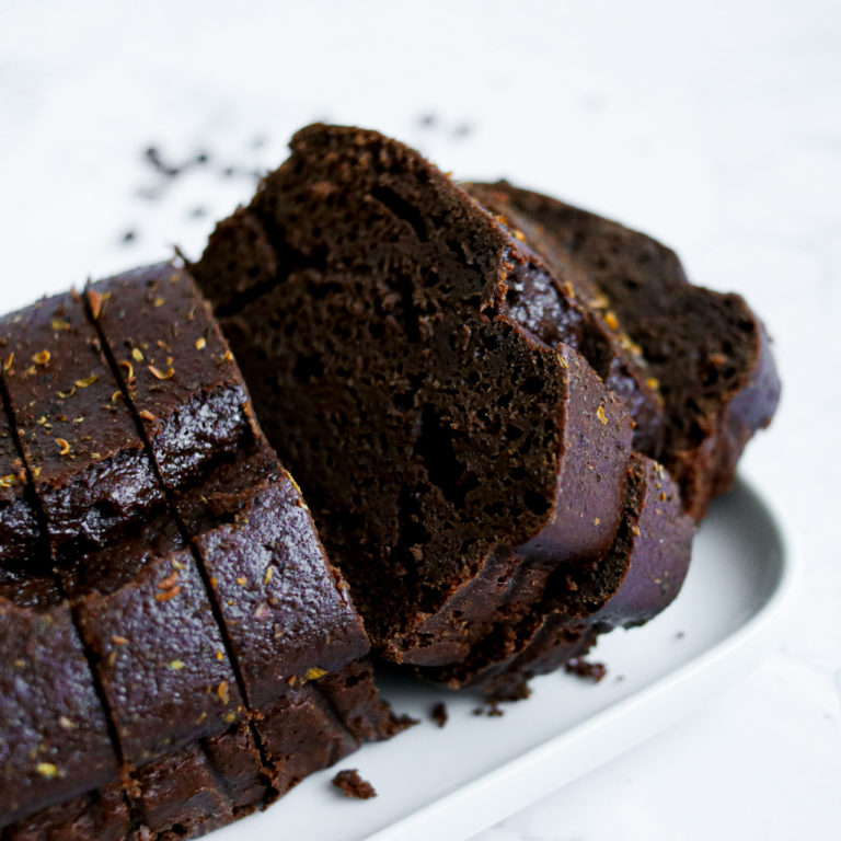 Recette Gâteau au chocolat, betterave et baie de Timur