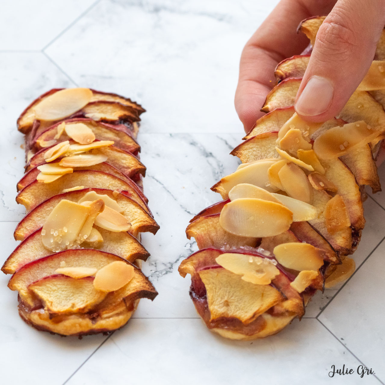 tartelettes pommes myrtilles