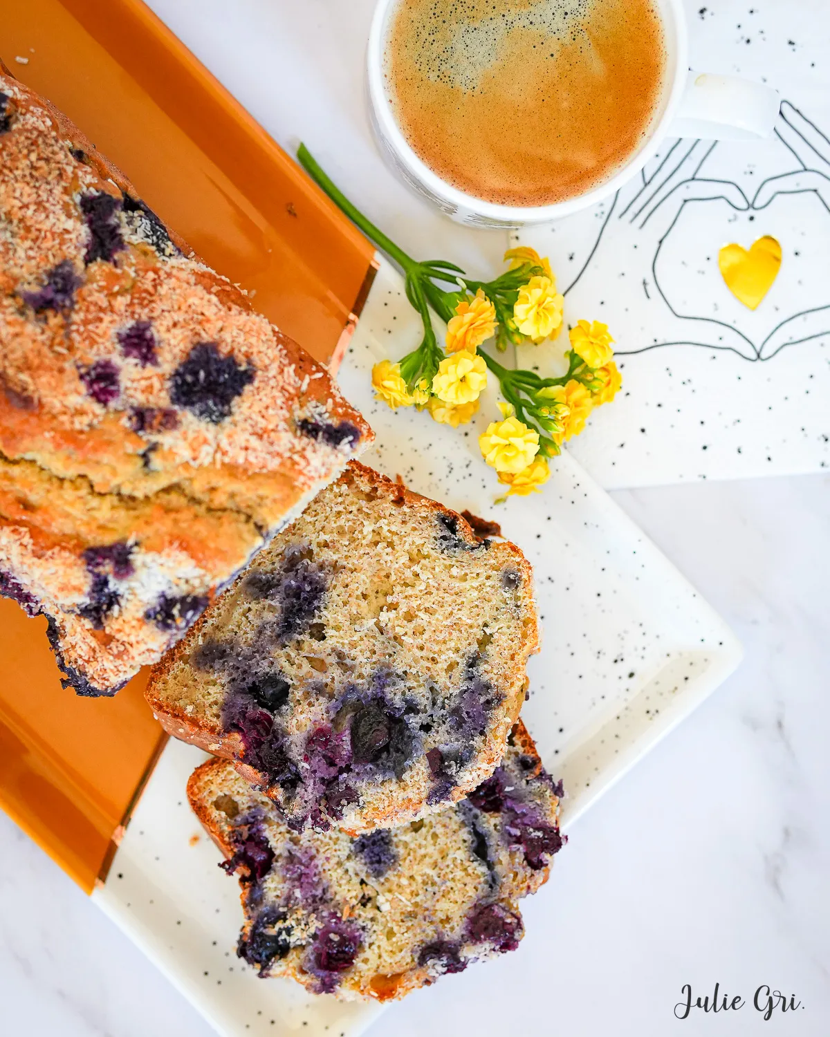 banana bread coco myrtilles