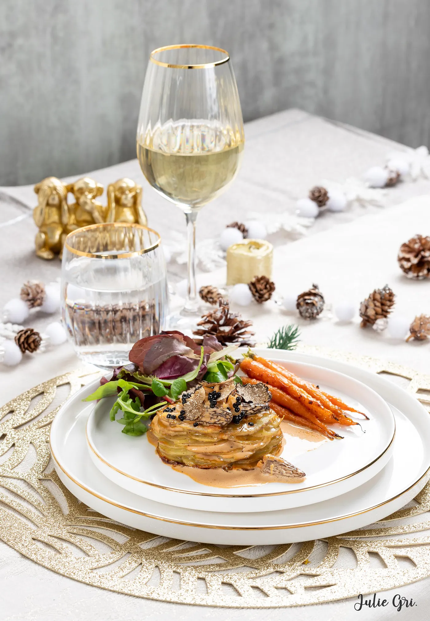 mille feuille pommes de terre sauce morilles pour noel 