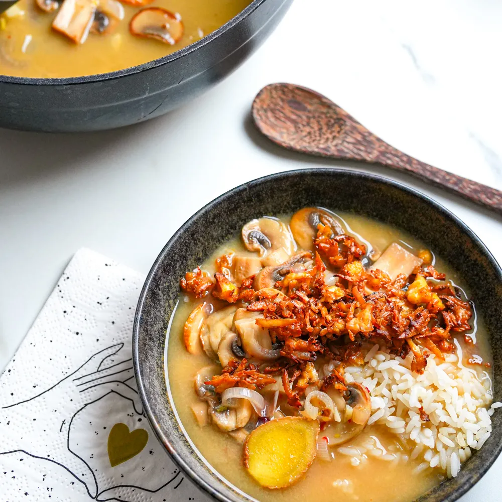 soupe miso au riz champignons et tofu