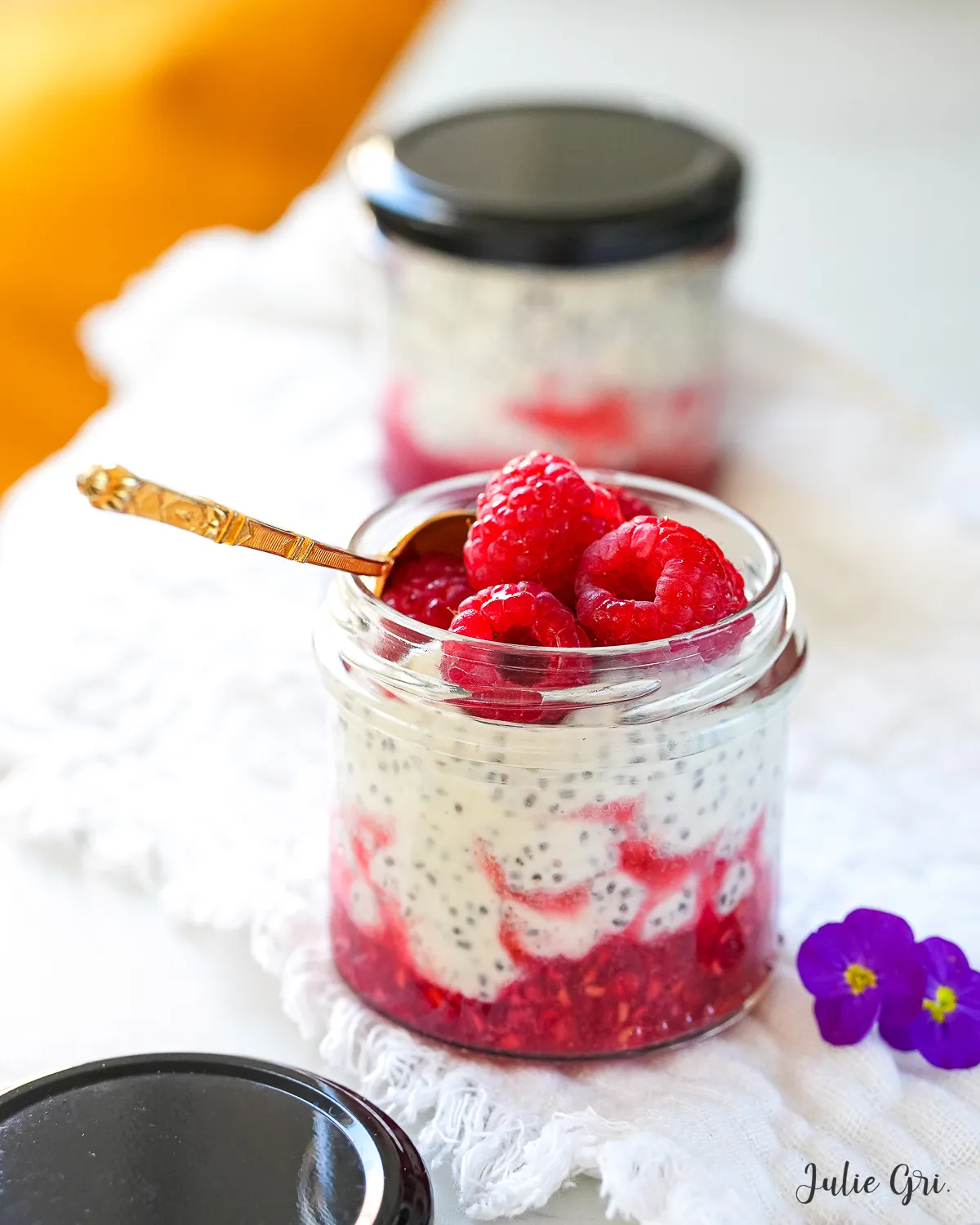 pudding de chia à la framboise