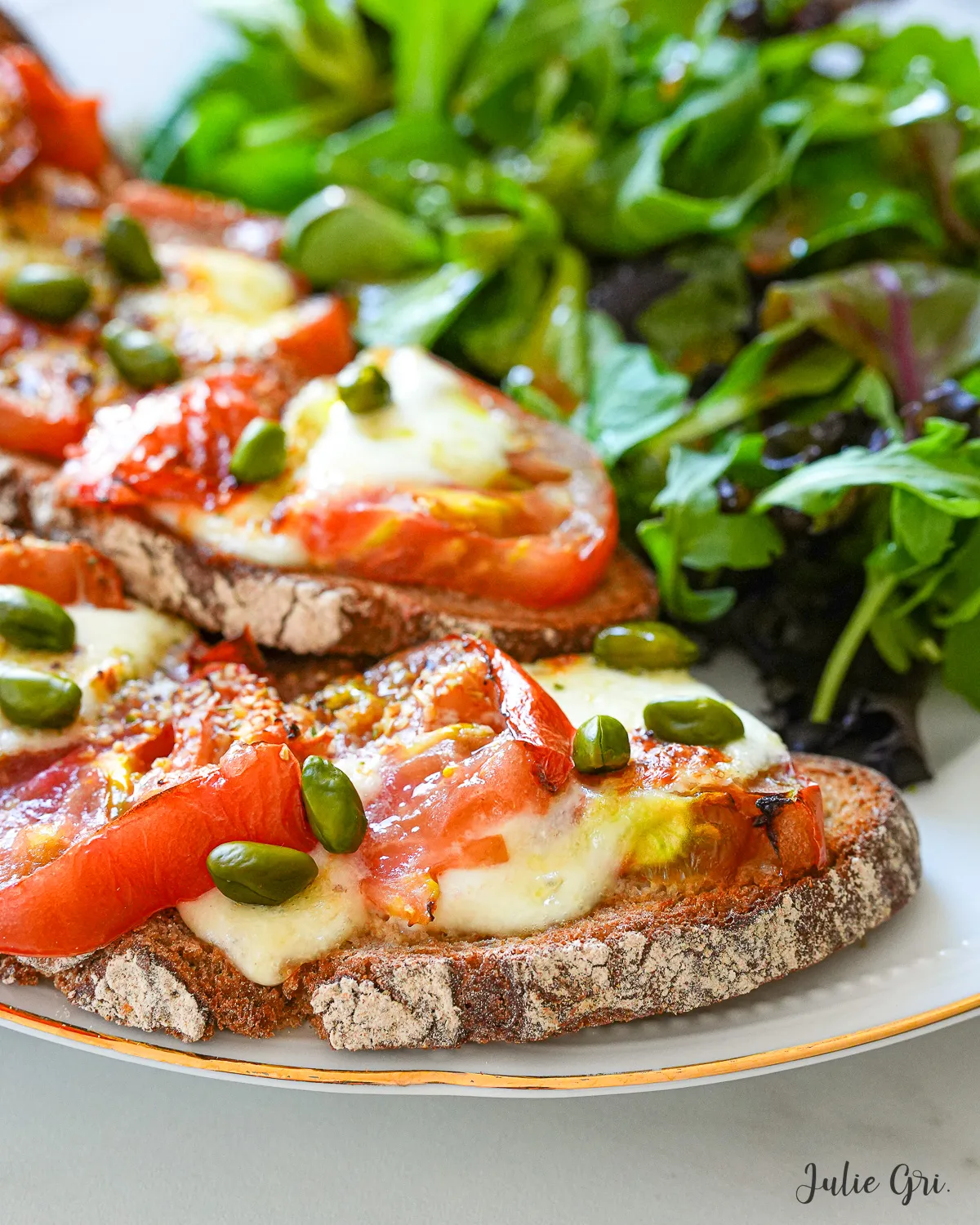 tartines tomate mozzarella
