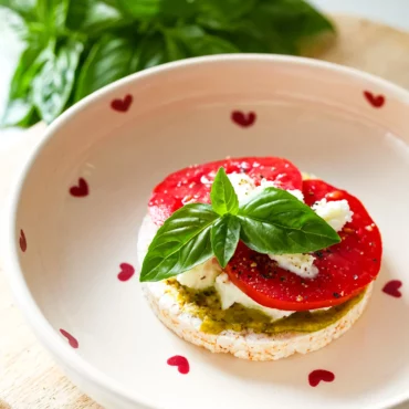 galettes de riz pesto tomate mozzarella