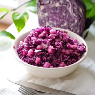 Salade de chou rouge aux pommes